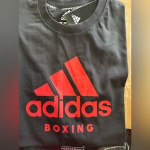 Adidas boxing T-shirt
%100 cotton
Black/red
New
